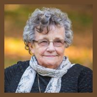 Damiaens Liza klein | UITVAARTVANCLEEF, Discrete, serene en persoonlijke begeleiding, in een voor u moeilijke periode.