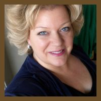 Peters Karin klein | UITVAARTVANCLEEF, Discrete, serene en persoonlijke begeleiding, in een voor u moeilijke periode.