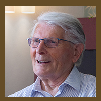 Vanduren Francois klein | UITVAARTVANCLEEF, Discrete, serene en persoonlijke begeleiding, in een voor u moeilijke periode.