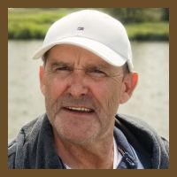 Vleeschouwers Eddy klein | UITVAARTVANCLEEF, Discrete, serene en persoonlijke begeleiding, in een voor u moeilijke periode.