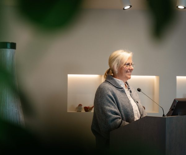 Home 13 afscheidshuis-vancleef-©-wolfish-60